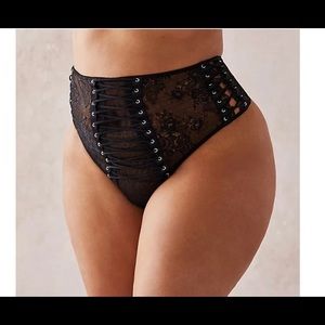 Torrid black lace high waist thong panty size 0/12
